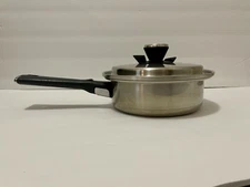 Vollrath Saucepan 1.5 Qt Strata-Line T-304 Surgical Stainless Saute Fry Pot Lid