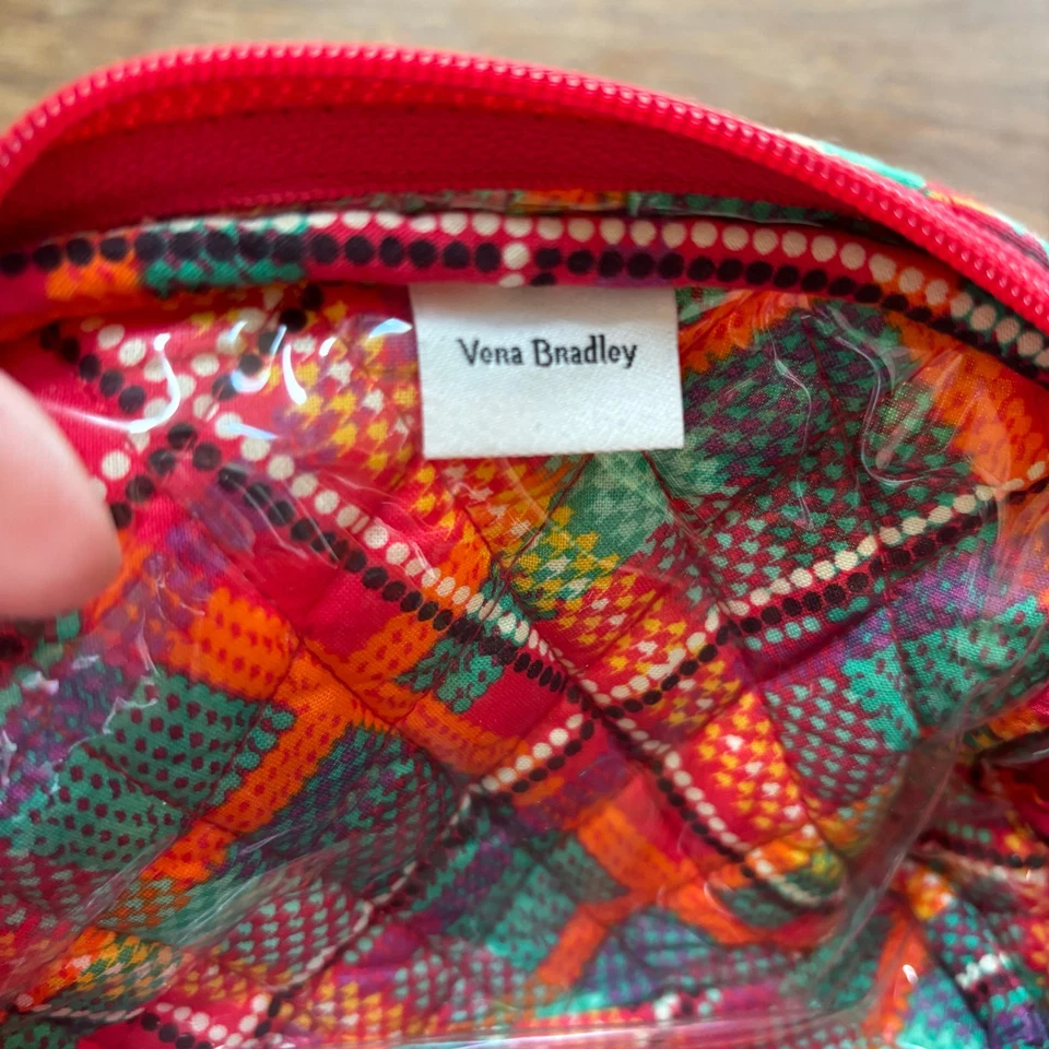 Vera Bradley cosmetics case zipper pouch quilted cotton pink Paisley print - Image 4 of 4