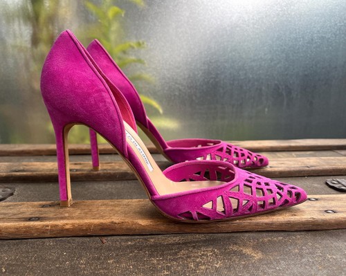 MANOLO BLAHNIK D'Orsay Pump Pink Perforated Nubuck Suede Heels Size 37 US 6 - Picture 2 of 10