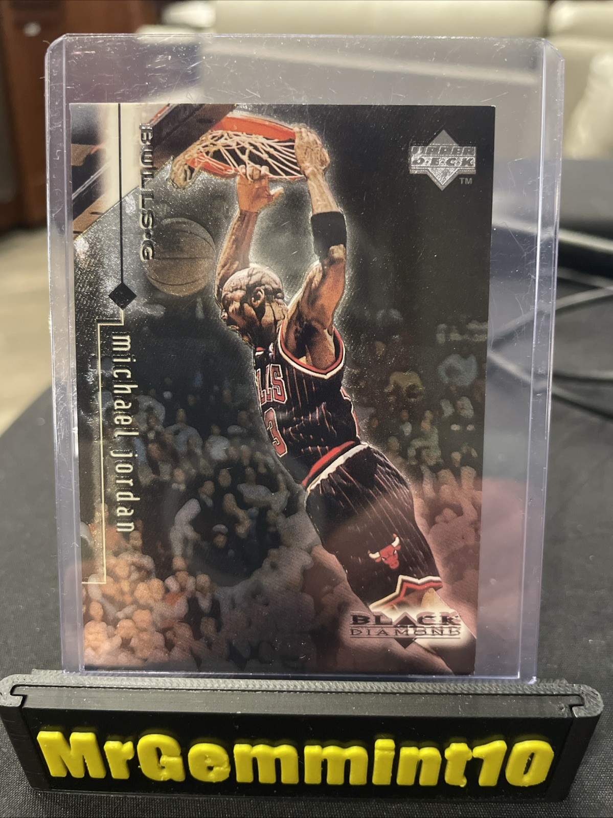 1998-99 Upper Deck Black Diamond - Michael Jordan #11