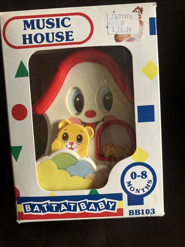 1990  Vintage Working Music House BATTAT BABY music Crib Toy, Original Box.