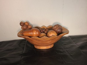 Vintage Wooden Decorative Fruit Set with Scalloped Bowl, 7 Pieces