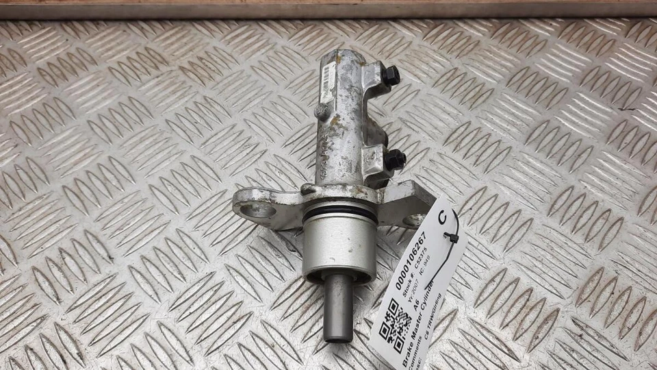 CILINDRO MAESTRO FRENO AUDI A6 C6 3C2614019E Foto 2 de 4