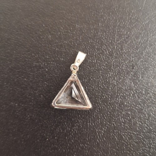 925 Sterling Silver - Triangle Pendant - Clear Stone - - Picture 8 of 12
