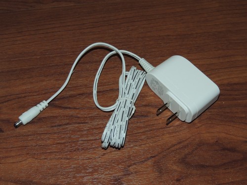 Genuine AC Adapter CYSE18-050300U for Ooma Telo Home Phone - TELO104 - 5V, 3A