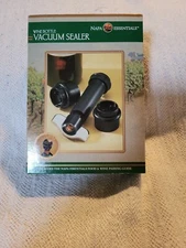 NEW In Box Napa Essentials California Wine Bottle Vacuum Sealer