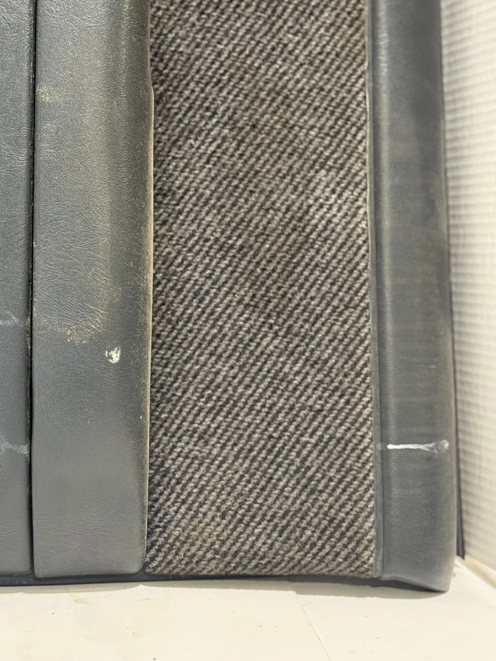 GMC JIMMY 1994-1998 PANEL PUERTA DELANTERA DERECHA INTERIOR GRIS OSCURO VENTANAS MANUALES Foto 4 de 4