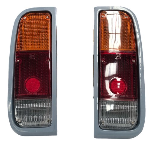 Parking & Turn Signal Light For Toyota Hilux RN20 RN25 Pickup – Front Bumper Lamps