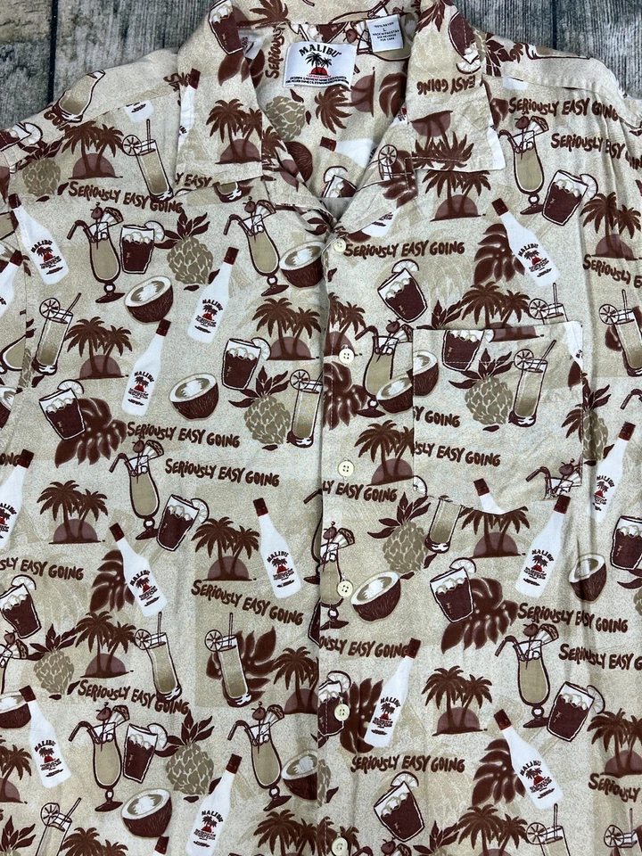 CAMISA MASCULINA MALIBU RUM BOTÃO PARA BAIXO SERIAMENTE FÁCIL DE IR MASCULINA GRANDE RAYON HAVAIANO - Imagem 2 de 4