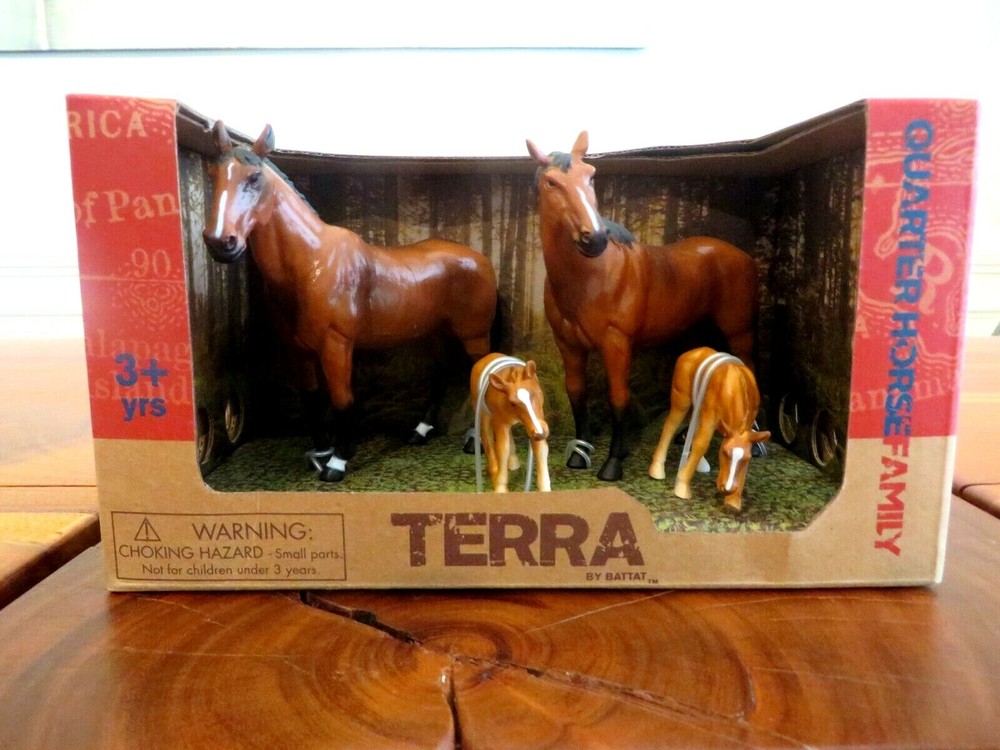 Terra Toy Horse Family Figurines Set (4pc) for Kids 3+ yrs NIB