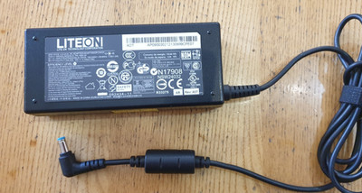 ORIGINAL LITEON AC ADAPTER PA 1900 34 NETZTEIL LADEGERÄT 19V 4,74A 90W