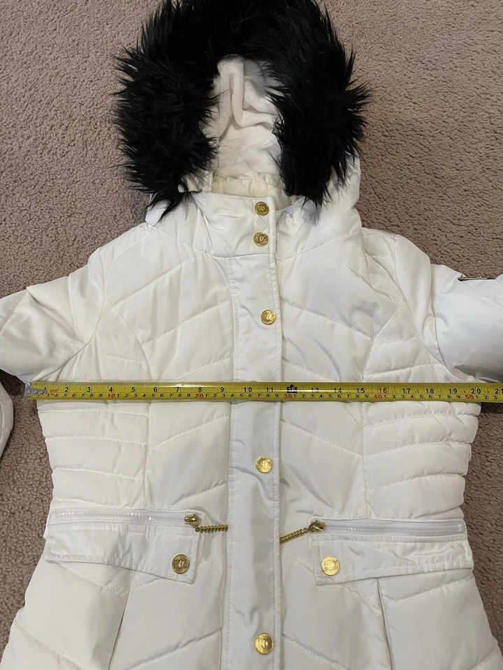 Chaqueta de Invierno ROCAWEAR Clásica Imitación Piel Extraíble Borde con Capucha PEQUEÑA Usada Foto 4 de 4