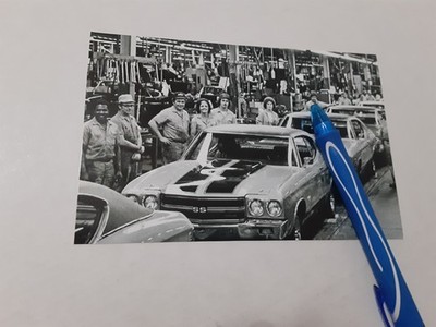 CHEVROLET ASSEMBLY LINE MAKING THE  ICONIC 1970 CHEVELLE, GLOSSY B&W, 4X6 PHOTO