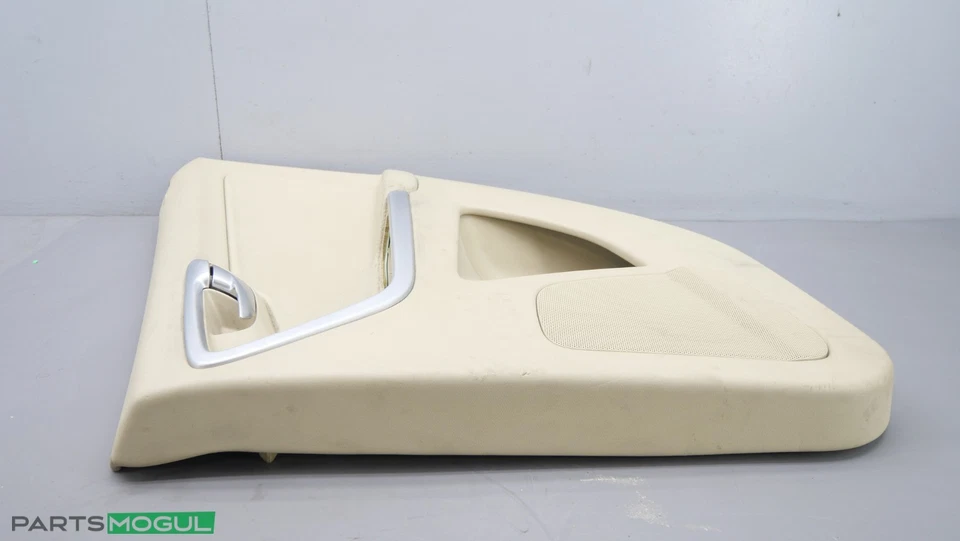 Volvo XC60 2010-2017 panel de moldura de puerta interior derecho lado pasajero trasero derecho OEM Foto 2 de 4