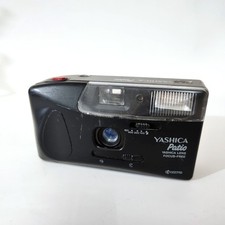 Yashica Patio Point and Shoot 35mm Compact Film Camera UNTESTED 