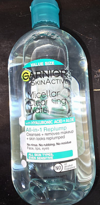 Garnier SkinActive Micellar Water Hyaluronic Acid + Aloe Value Size 23.7 oz