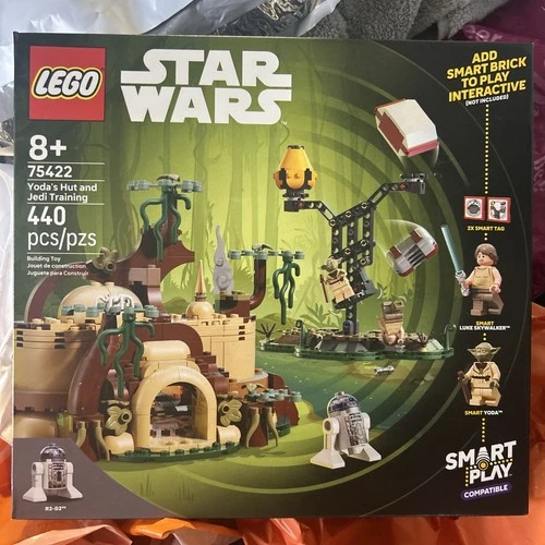 LEGO Star Wars SMART Play: Yoda’s Hut and Jedi Training - Building