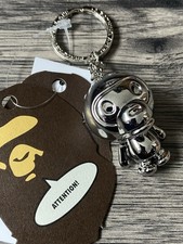 A BATHING APE BABY MILO Polierte Silberfarbene Legierung Schlüsselanhänger BNWT