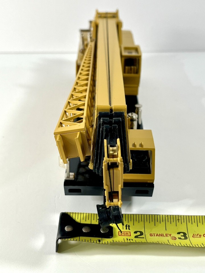 NZG 152 Grove TM 1500 Telescopic Crane 155 Scale Made In West