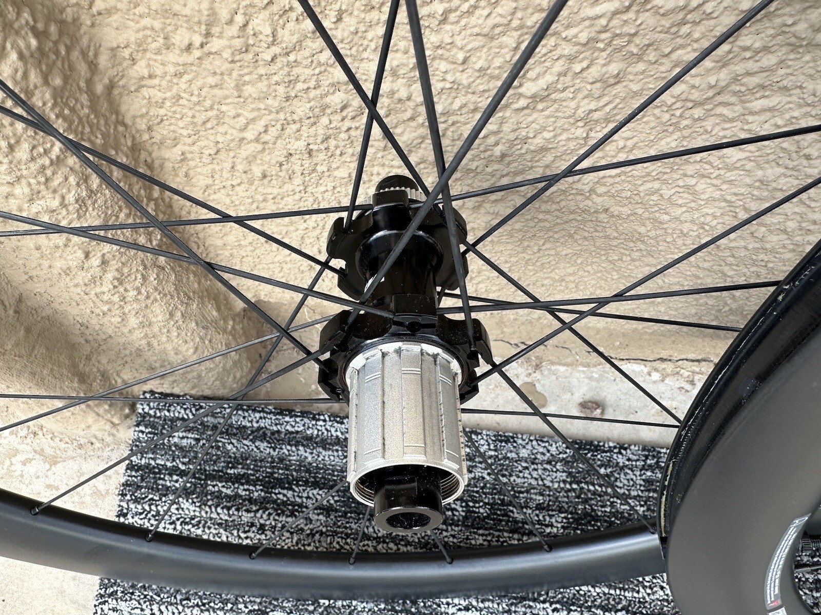 vision sc55 carbon wheelset