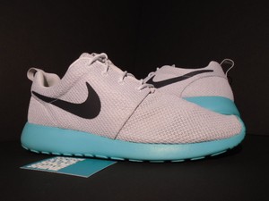 nike roshe run wolf grey