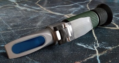 Zebra MT-032ATC Refractometer Hand Held 0 To 32 Percent Brix
