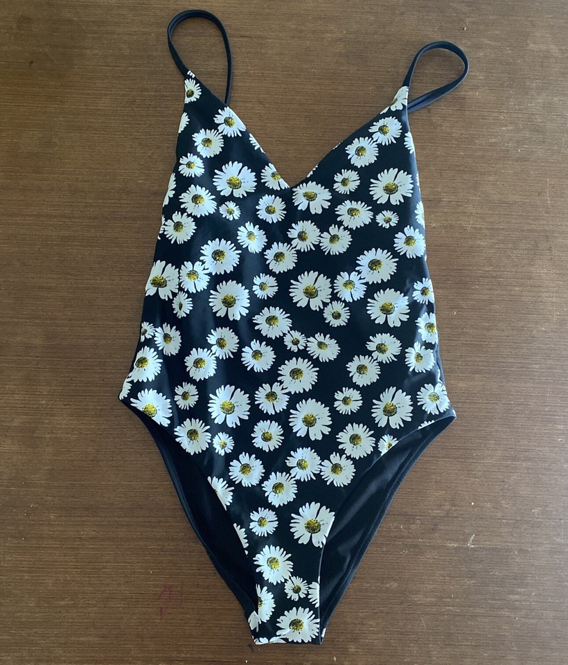 Romance Was Born SWIMSUIT Brand NEW One Piece Bikini Daisy Print Small