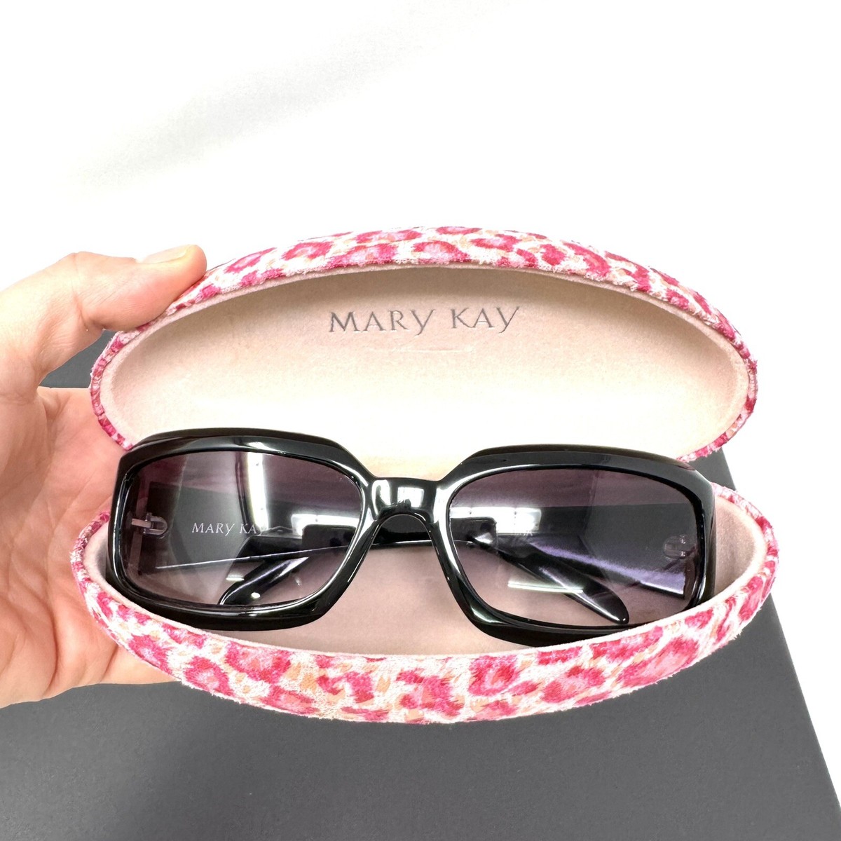 MARY KAY Sunglasses MK Rhinestone Logo Black Mary Kay Sunglasses in Fuzzy Pink Clam Case, | Mercari main image 4