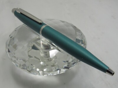 GORGEOUS HIGH QUALITY SHEAFFER GREEN CLICK BALL POINT PEN