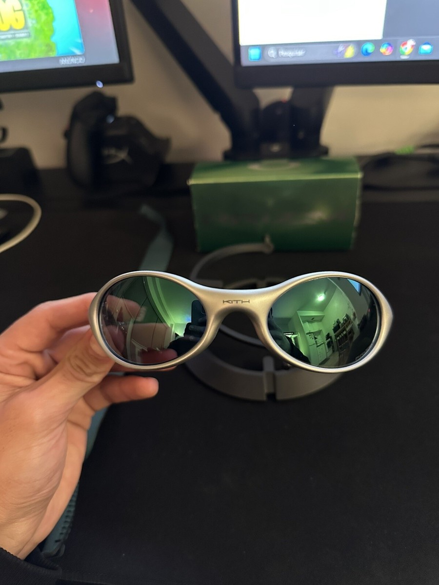 Oakley Eye Jacket Kith X Silver Prizm Jade Limited Edition Oakley Eye Jacket Kith X Silver Prizm Jade Limited Edition