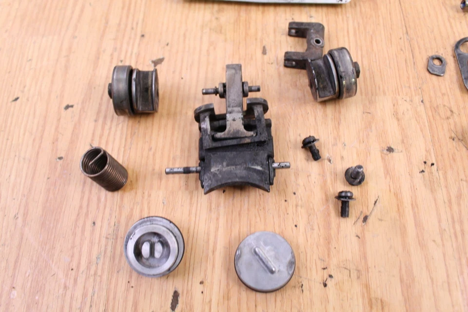 1997 铃木 RM250 RM 250 排气动力阀动力阀、盖和硬件 — 第 2/4 张图片