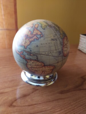 AUTHENTIC MODELS GL213 VAUGONDY SPHERE,14CM,GL200A BASE GLOBE AUMINIUM.