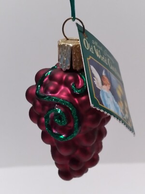 OWC Old World Christmas Glass Ornament Purple Grape Cluster Shiny Green Glitter 