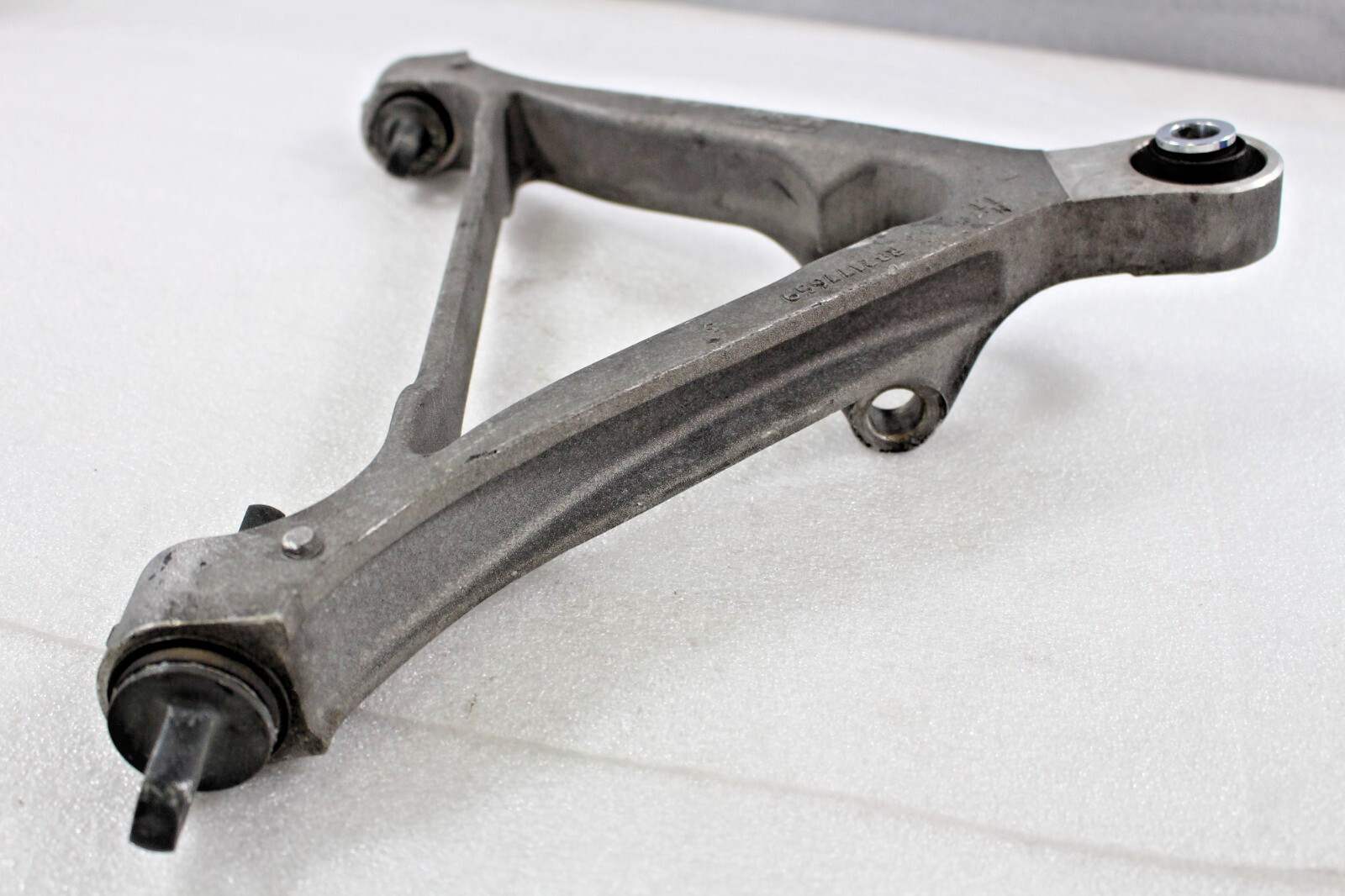 Ferrari 360, Front Lower Control Arm, Used, P/N 185078 s/c 200939