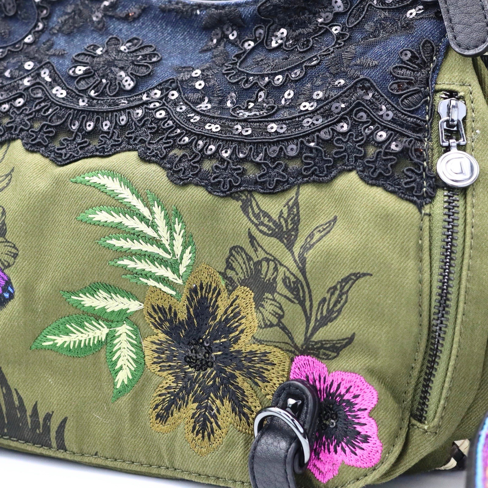 Desigual Large Patchwork Handbag Embroidered Text… - image 7