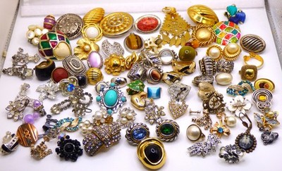  Vintage Lot of Over 85 Single 1.7 lb Lots of Signed~CINER + Clip On Earrings