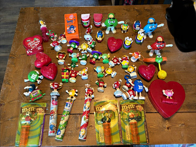 M&M's Advertising Figurine Lot, Multicolor Candy & Nuts Character Collectibles