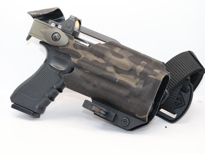 Glock 17/19 Custom OBW Kydex Rechtshand Holste Optik und TLR1/XH35 Taschenlampe