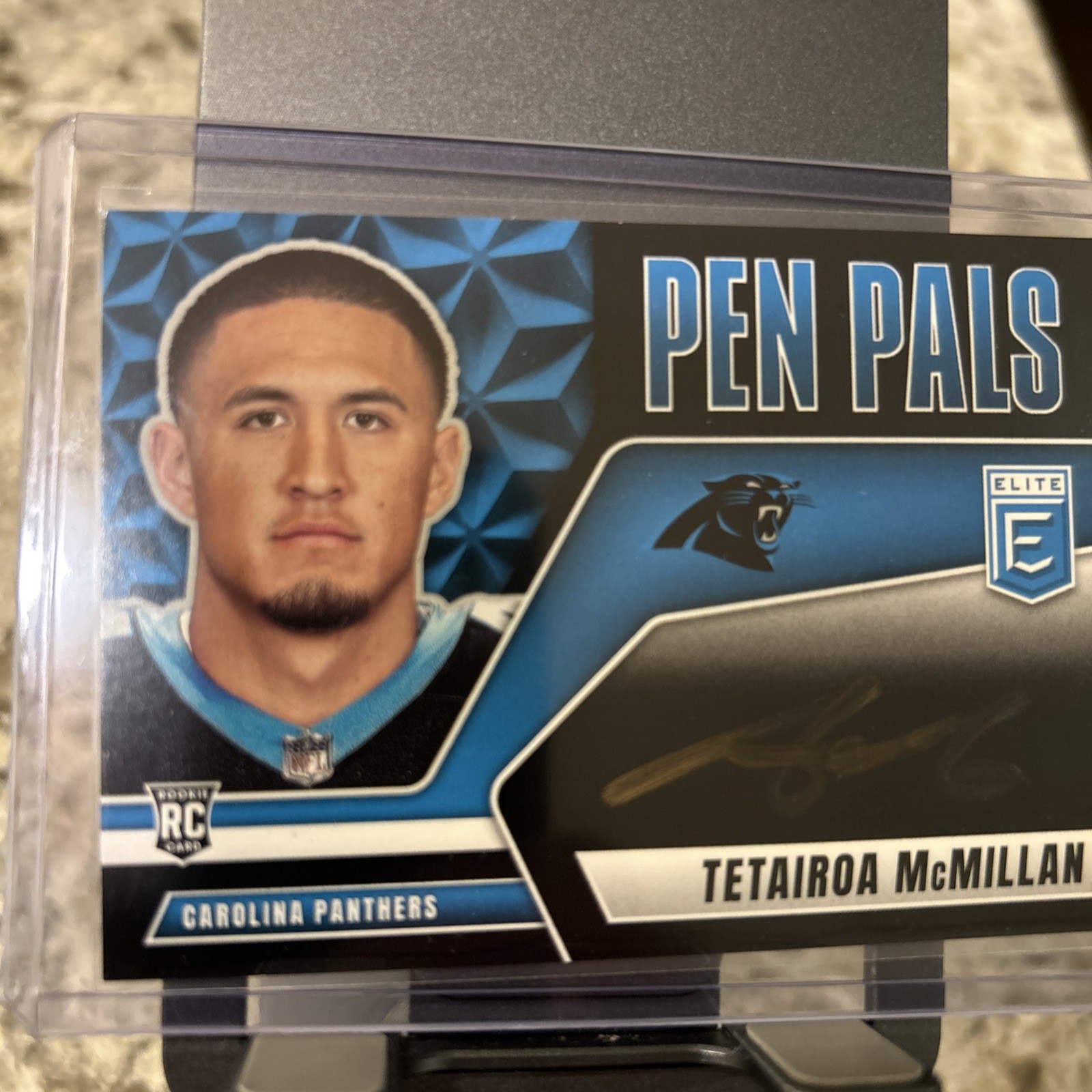 2025 Donruss Elite Pen Pals Tetairoa McMillan Rookie FOTL Black & Gold Auto