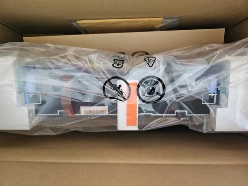 Genuine HP Q3985A 5550 Series 220v Image Fuser Kit