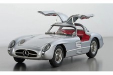 CMC 1/18 Scale Finished Model M076 Mercedes-Benz 300 SLR Coupe 1955 / Red Interi