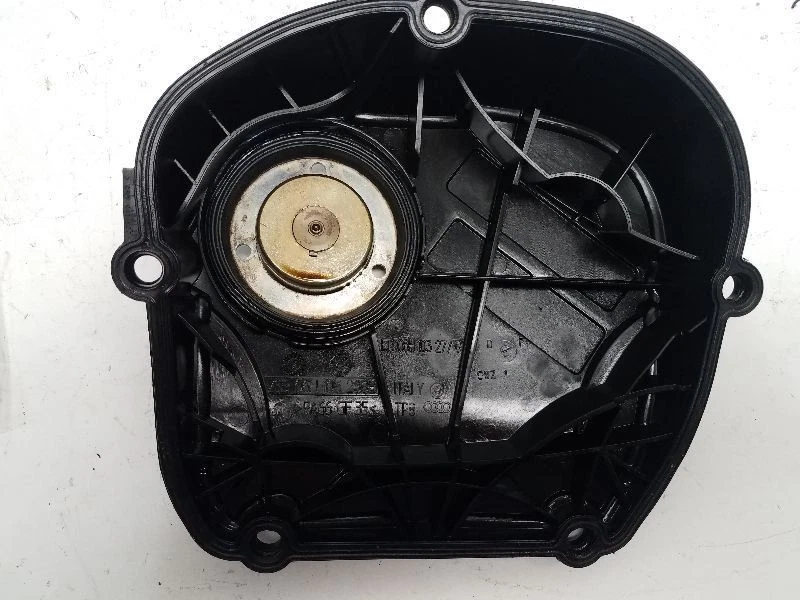 2010 Volkswagen Tiguan (2.0L / Turbo) Cam Shaft Adjustment Magnet W/ Bracket - Image 4 of 4