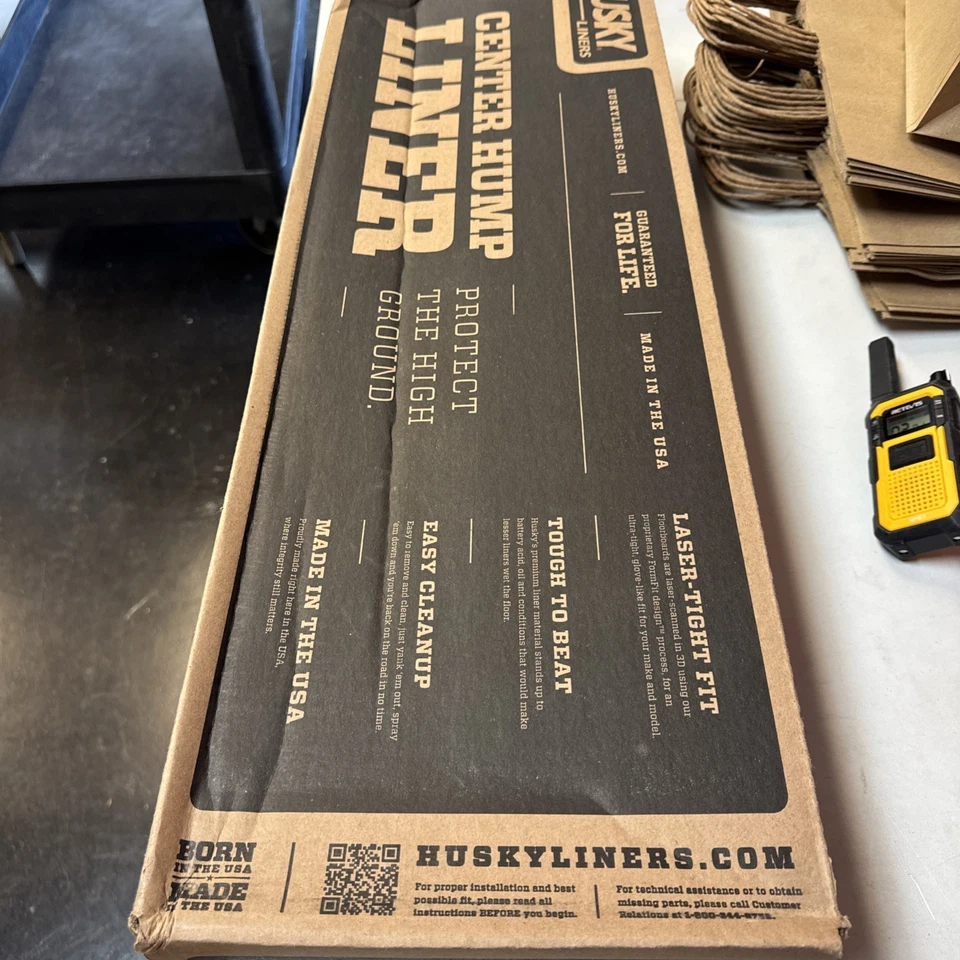 Forros de piso para Chevy Silverado 1500 HD Classic 07 estilo clásico centro Foto 2 de 2