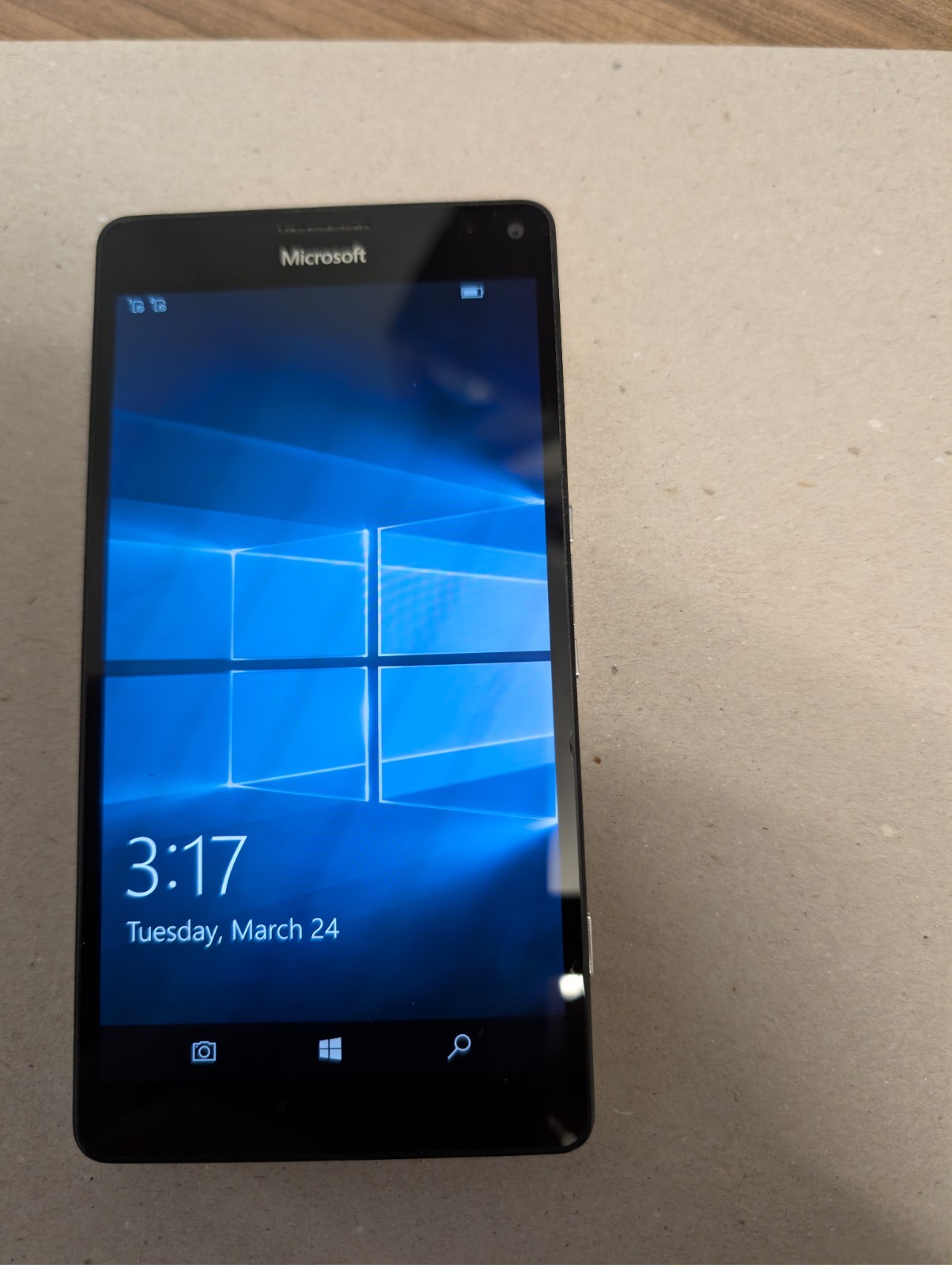 Nokia Lumina 950XL Windows - UNLOCKED / Dual Sim - Cell Phon