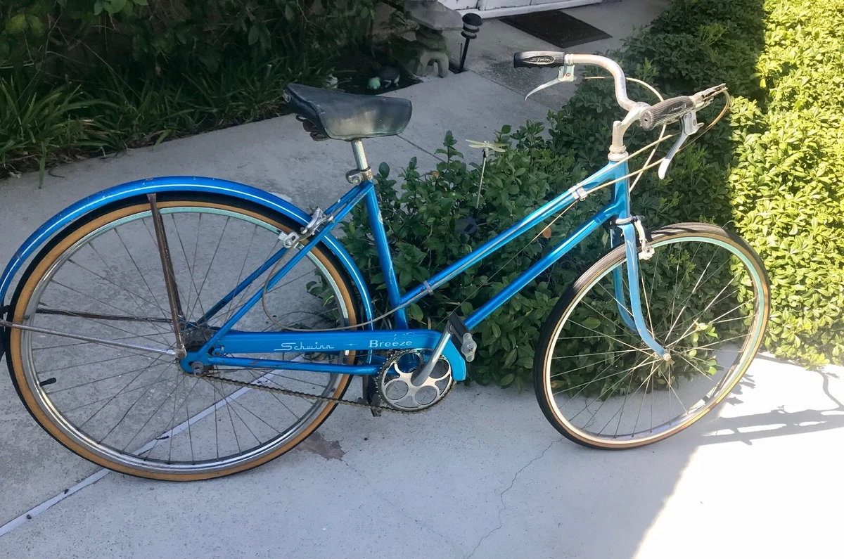VINTAGE As Is Schwinn Women s Speedster Breeze Bike Local Pick Up