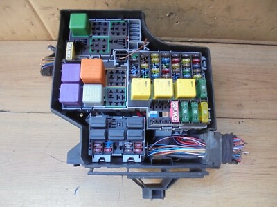 VAUXHALL CORSA C 2002 1.2 16V EXTERNAL ENGINE BAY FUSE BOX | eBay