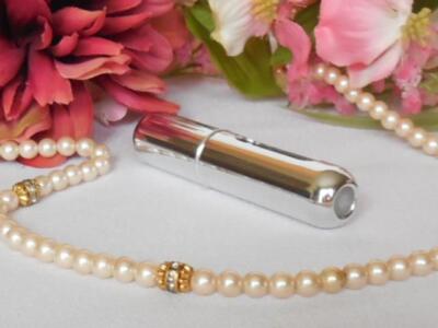 Refillable Perfume Atomizer Bottle, Pocket Cologne Sprayer ** New Silver Finish