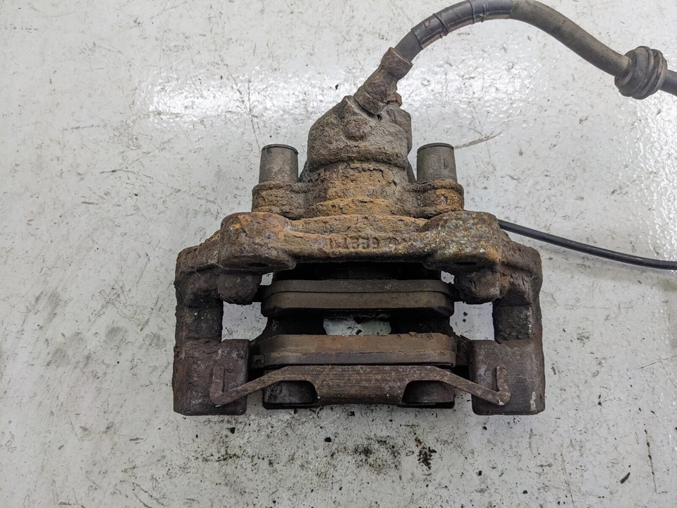 PORTADOR PINZA FRENO TRASERO DERECHO MERCEDES-BENZ CLASE R R320 W251 3.0 V6 COMPLETO Foto 2 de 4