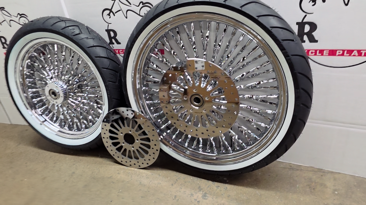 DNA 52 Cali Twisted Spoke 21 18 Wheels Rotor Tire Harley Touring