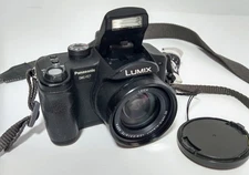 Panasonic LUMIX DMC-FZ7 6.0MP Digital Camera, For Parts/Repair, Powers On, Read